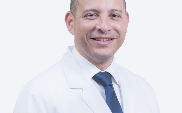  Dr. Yassir Ruíz